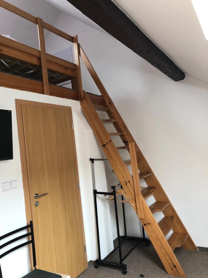 Bakin Bar Hotel Třebíč Kültér fotó
