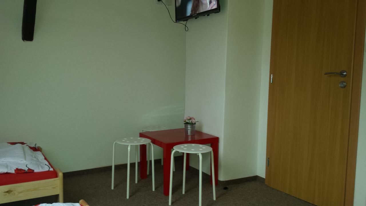 Bakin Bar Hotel Třebíč Kültér fotó